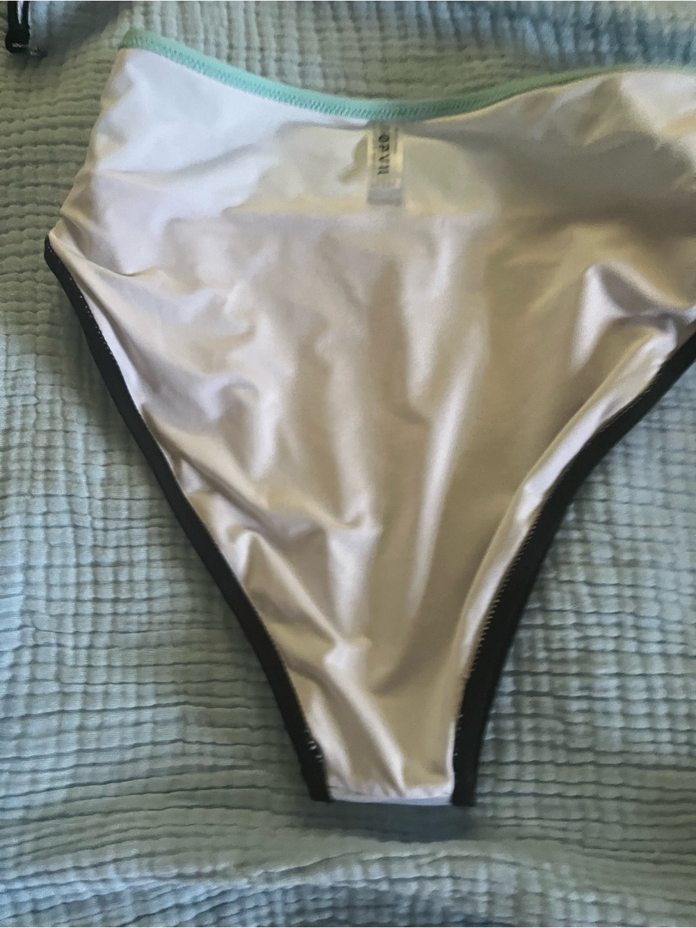 Mint & Black Two-Tone! Bikini Top Has Underwire Bra! High Waisted- Petite Medium - Picture 6 of 11